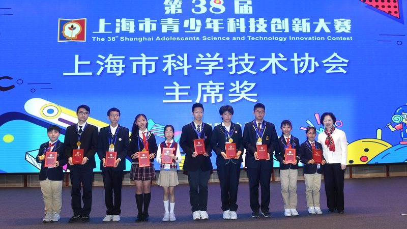 监控设备：监控设备用于园区安全防范和实时监控。选型要点如下：